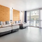 Ξενοδοχείο Nalu Boutique 2*
