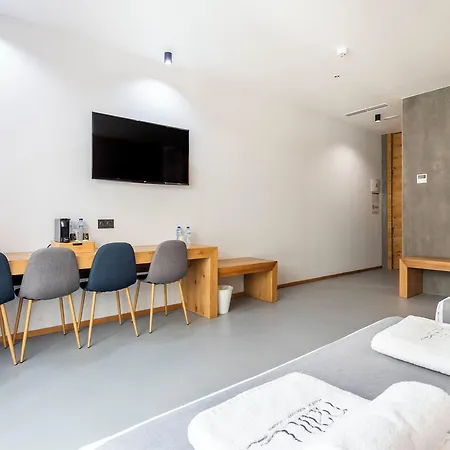 Nalu Boutique Hotel *